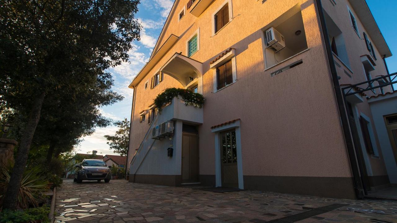 Guest House Lavanda 4 Нивице Экстерьер фото